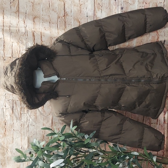 NWT Everyday Brown Faux Fur Trim Puffer Full Zip Jacket - Picture 1 of 11